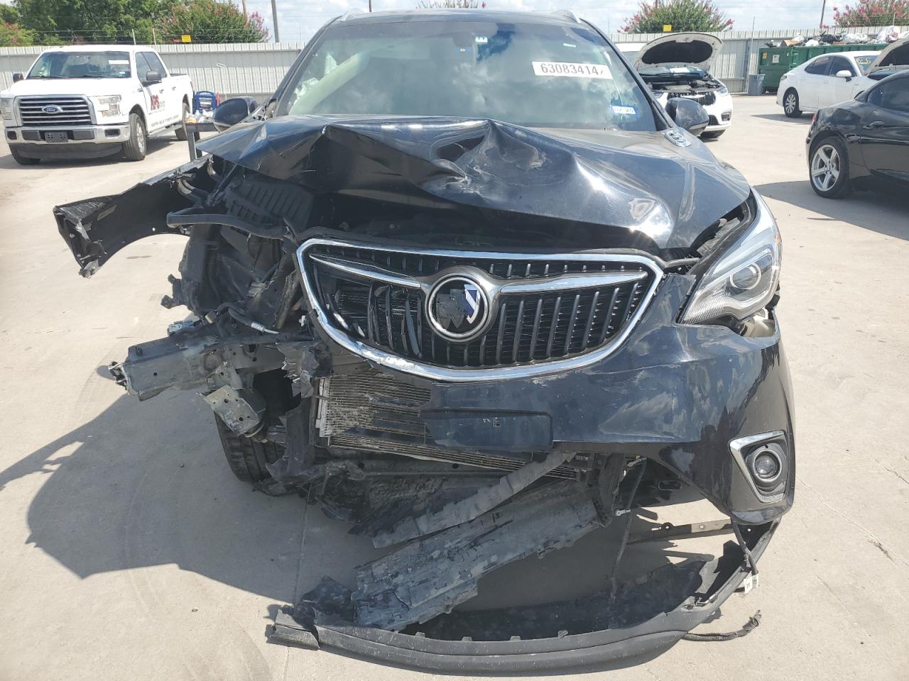 2020 Buick Envision Essence vin: LRBFXCSA9LD105001