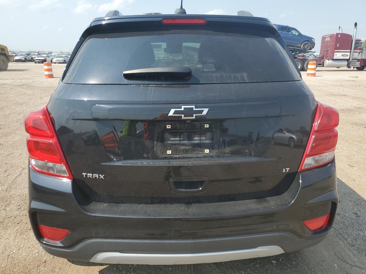 3GNCJLSB8LL133064 2020 Chevrolet Trax 1Lt