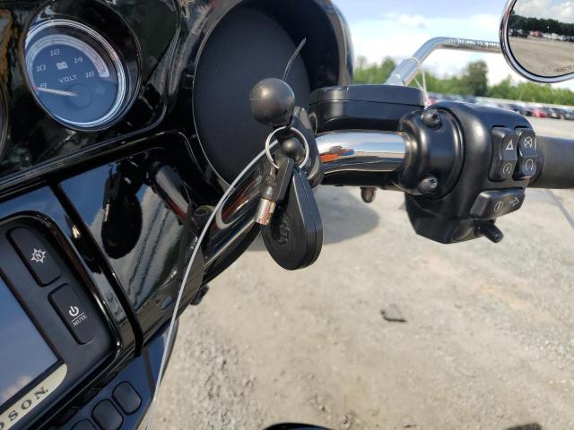 2018 HARLEY-DAVIDSON FLHTK 115T 1HD1KWD18JB639106