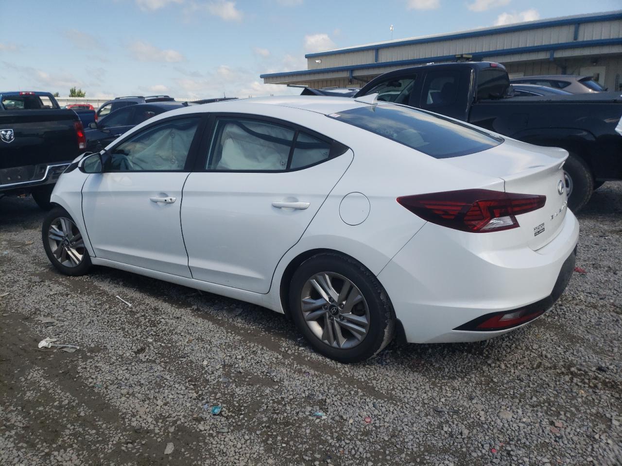 Lot #2804442394 2019 HYUNDAI ELANTRA SE