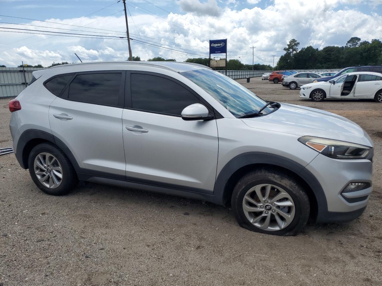 2016 Hyundai Tucson Limited vin: KM8J33A26GU240469