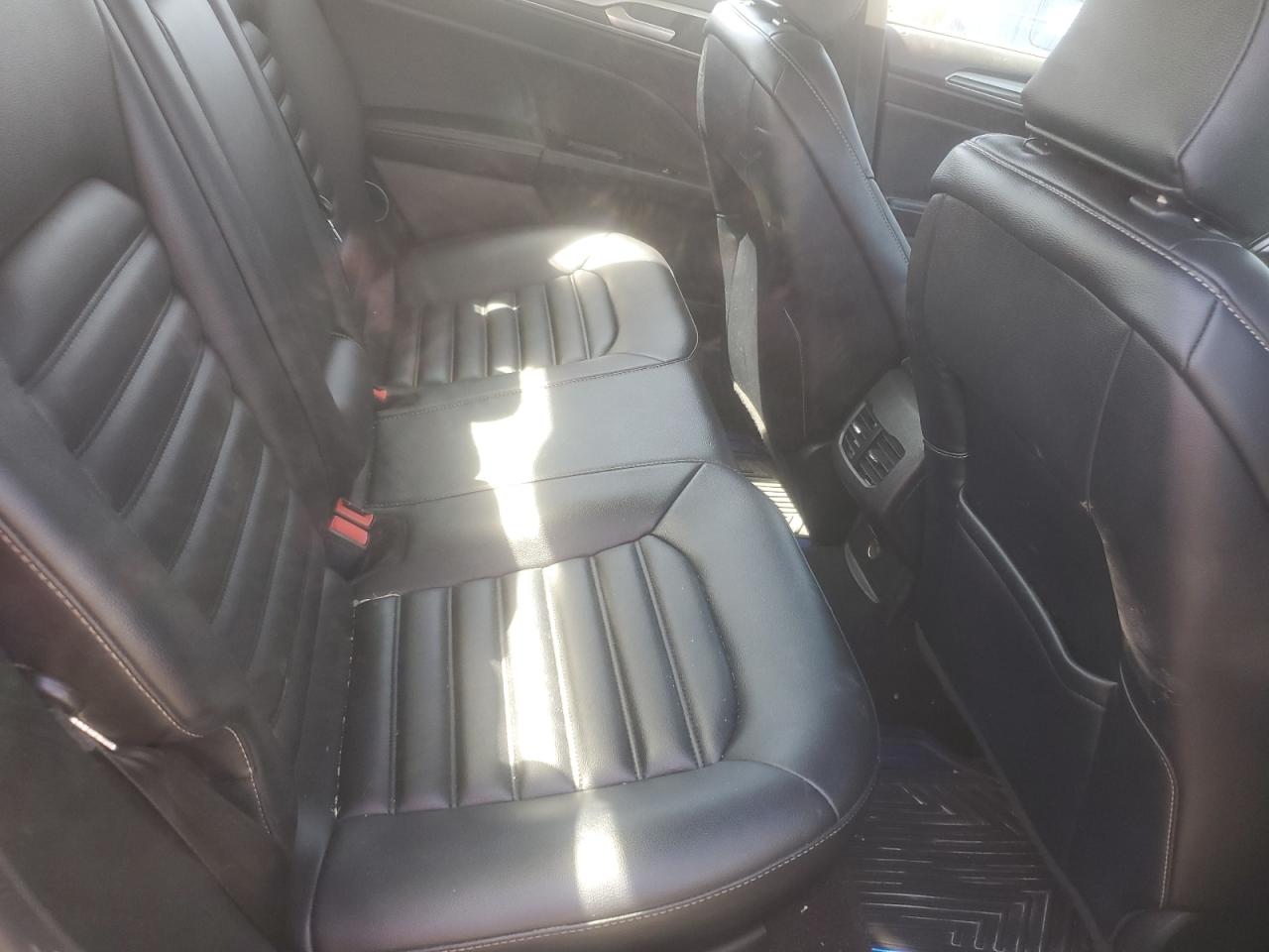 3FA6P0CD5LR152323 2020 Ford Fusion Sel