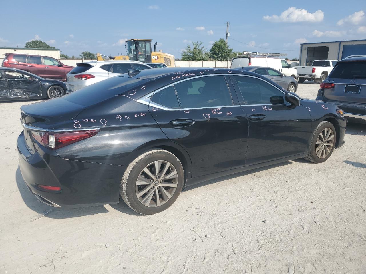 Lot #2784528703 2019 LEXUS ES 350