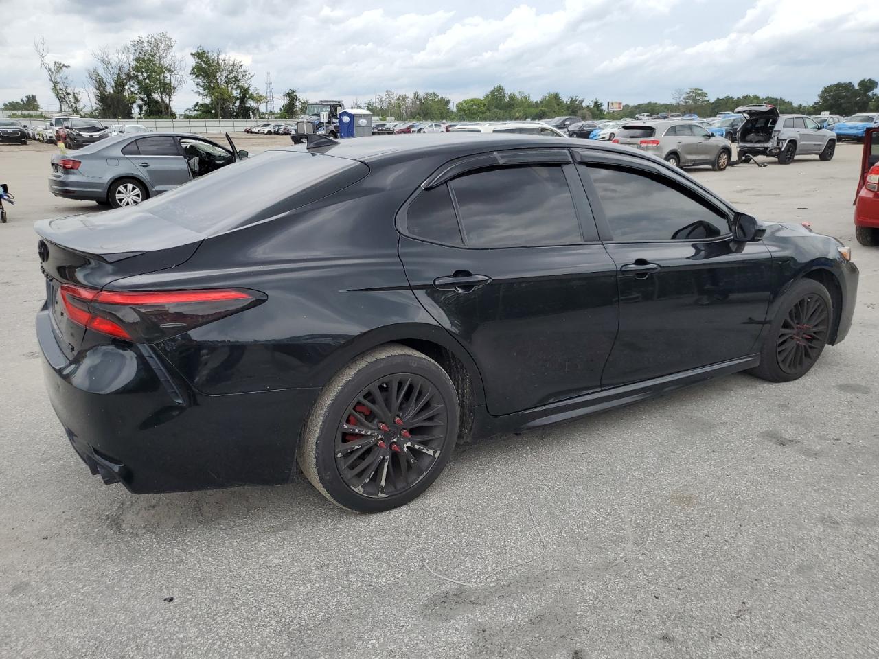 2019 Toyota Camry L vin: 4T1B11HK6KU776237