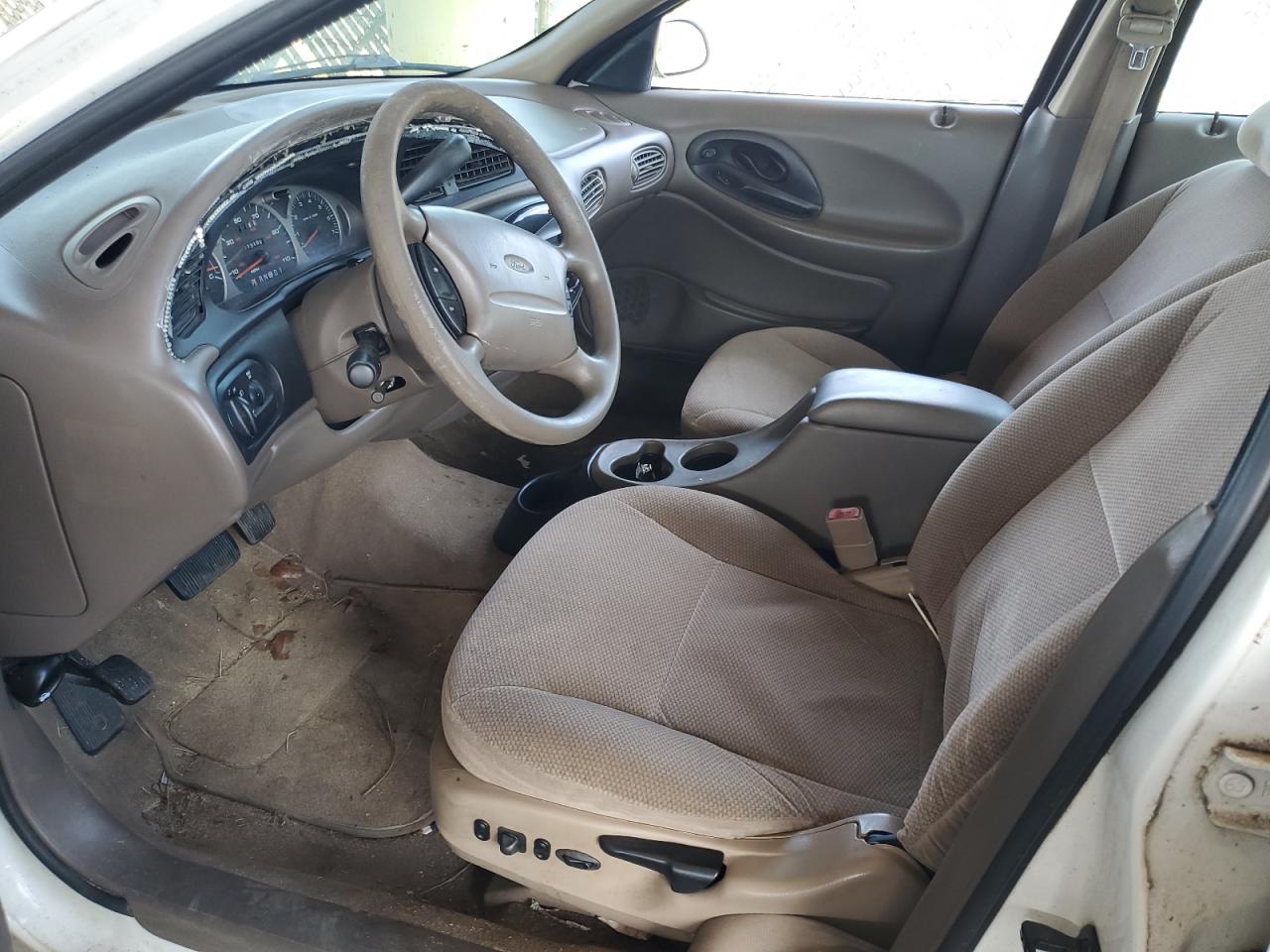 1FAFP53U0XA175554 1999 Ford Taurus Se