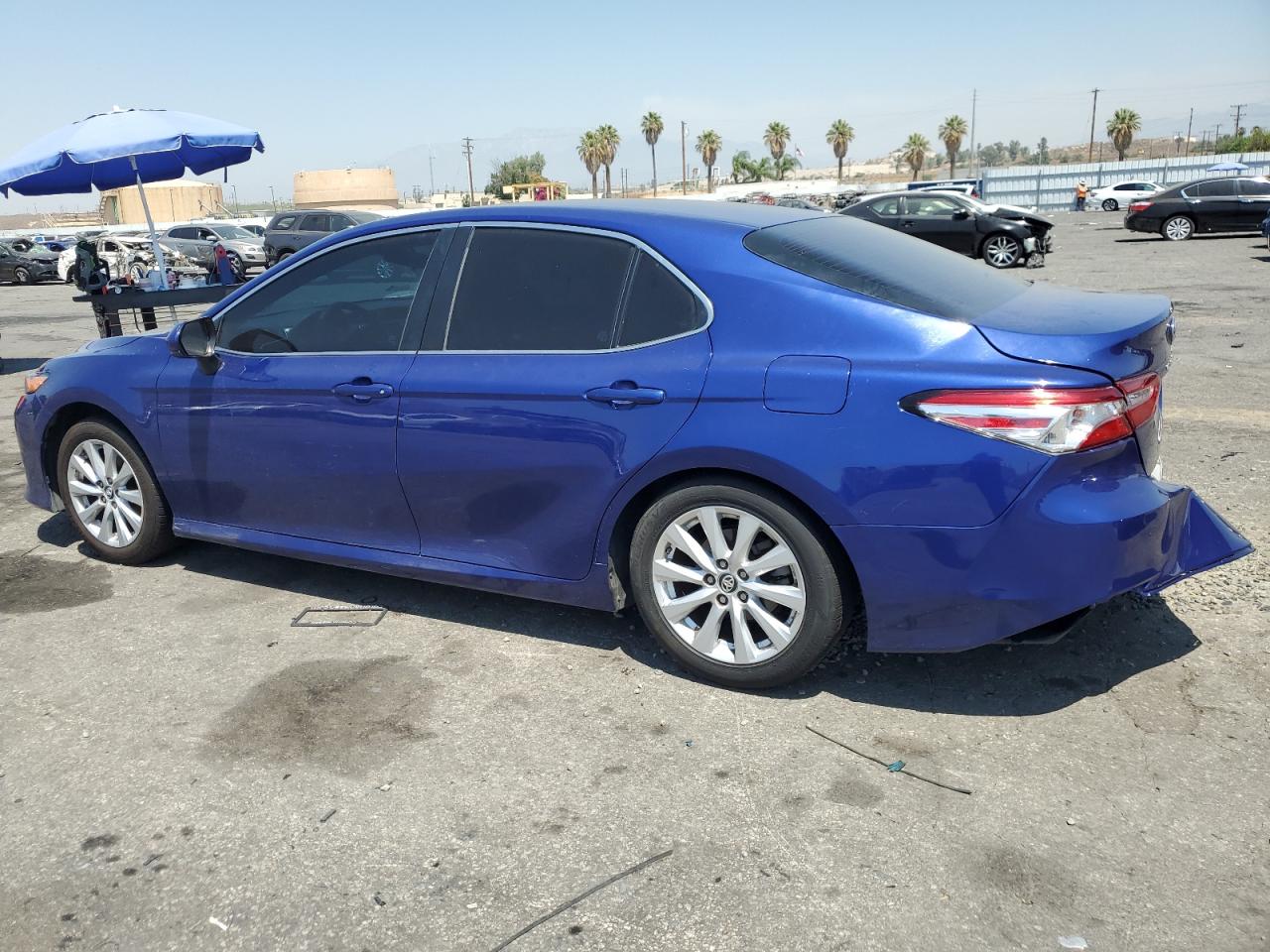 2018 Toyota Camry L vin: 4T1B11HK1JU614773