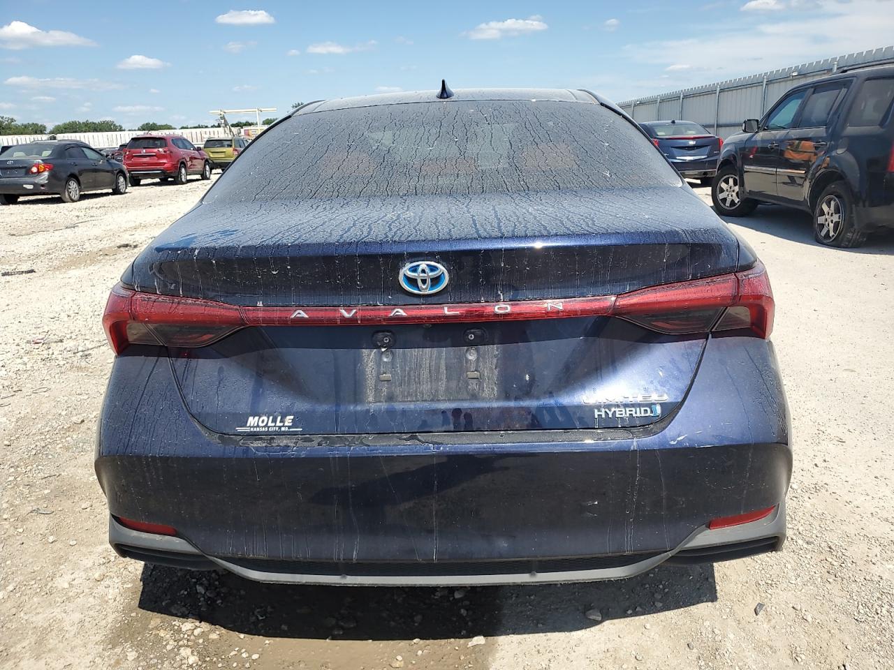 Lot #2701650487 2021 TOYOTA AVALON LIM