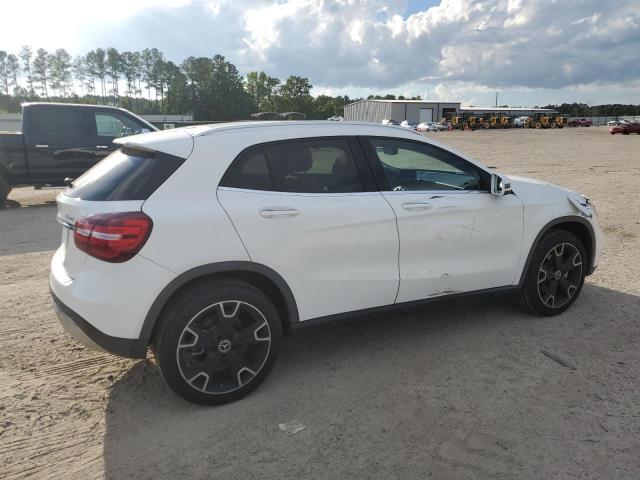2019 MERCEDES-BENZ GLA 250 4M - WDCTG4GB1KU009917