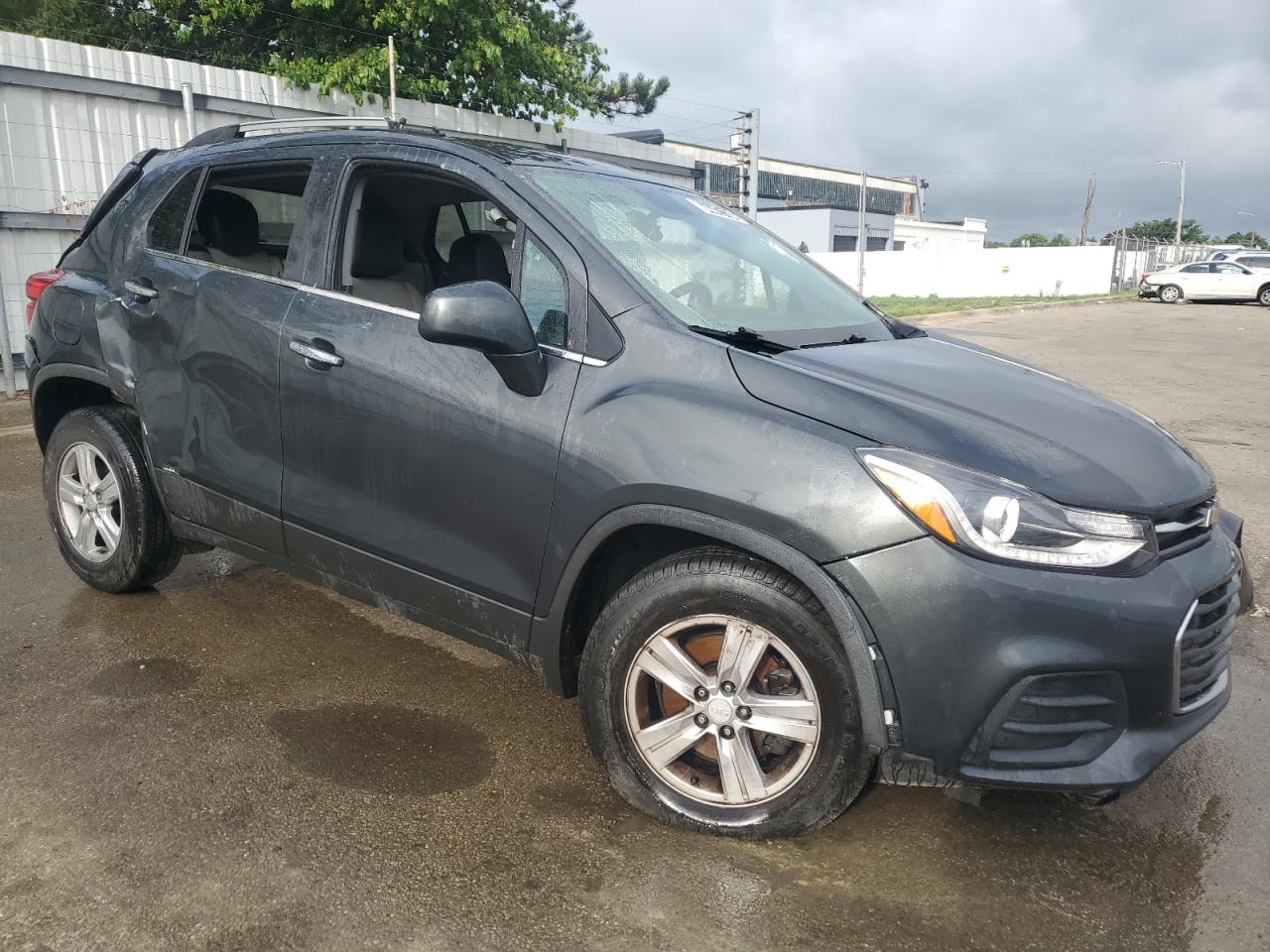 Lot #2976456025 2018 CHEVROLET TRAX 1LT