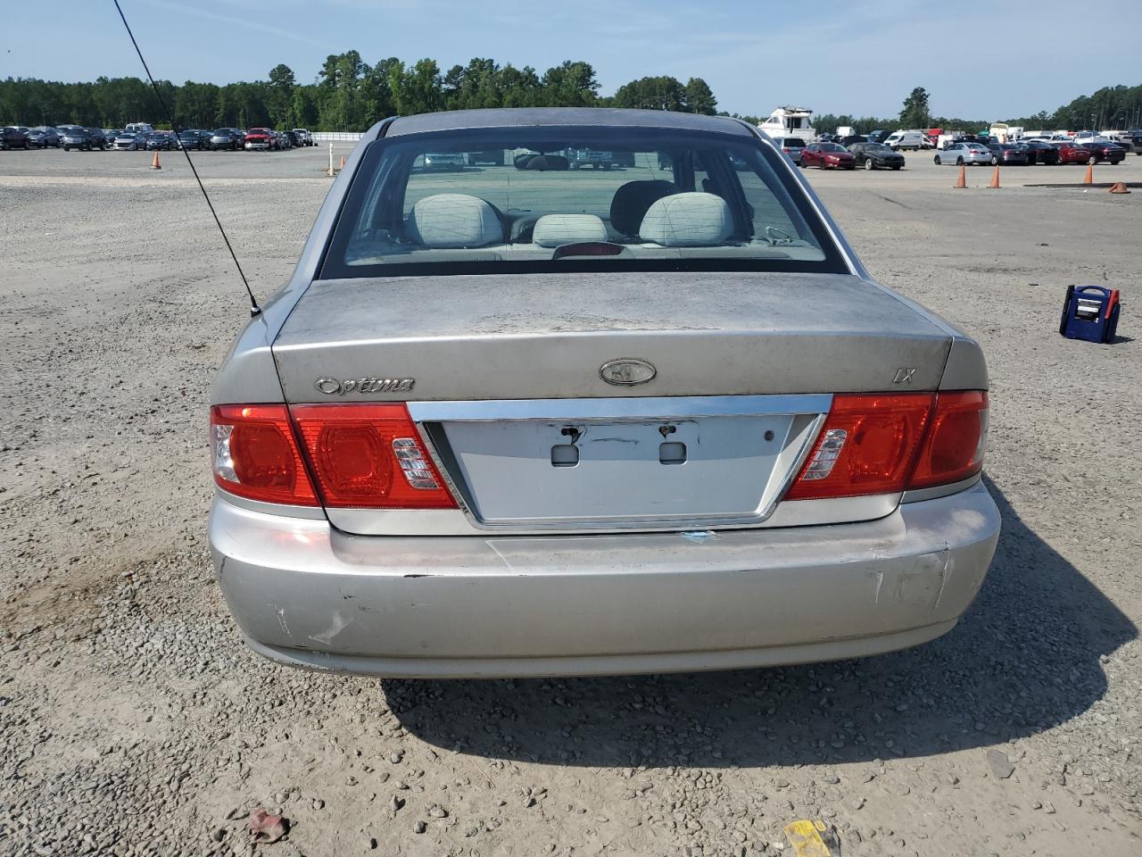KNAGD126545310161 2004 Kia Optima Lx