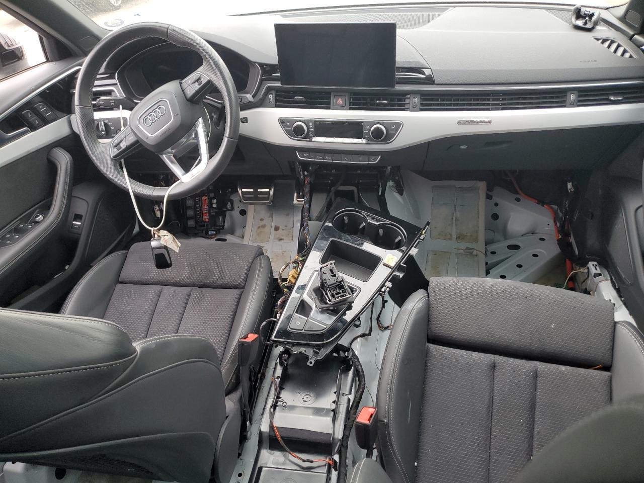 WAUEAAF4XPA026268 2023 Audi A4 Premium Plus 45