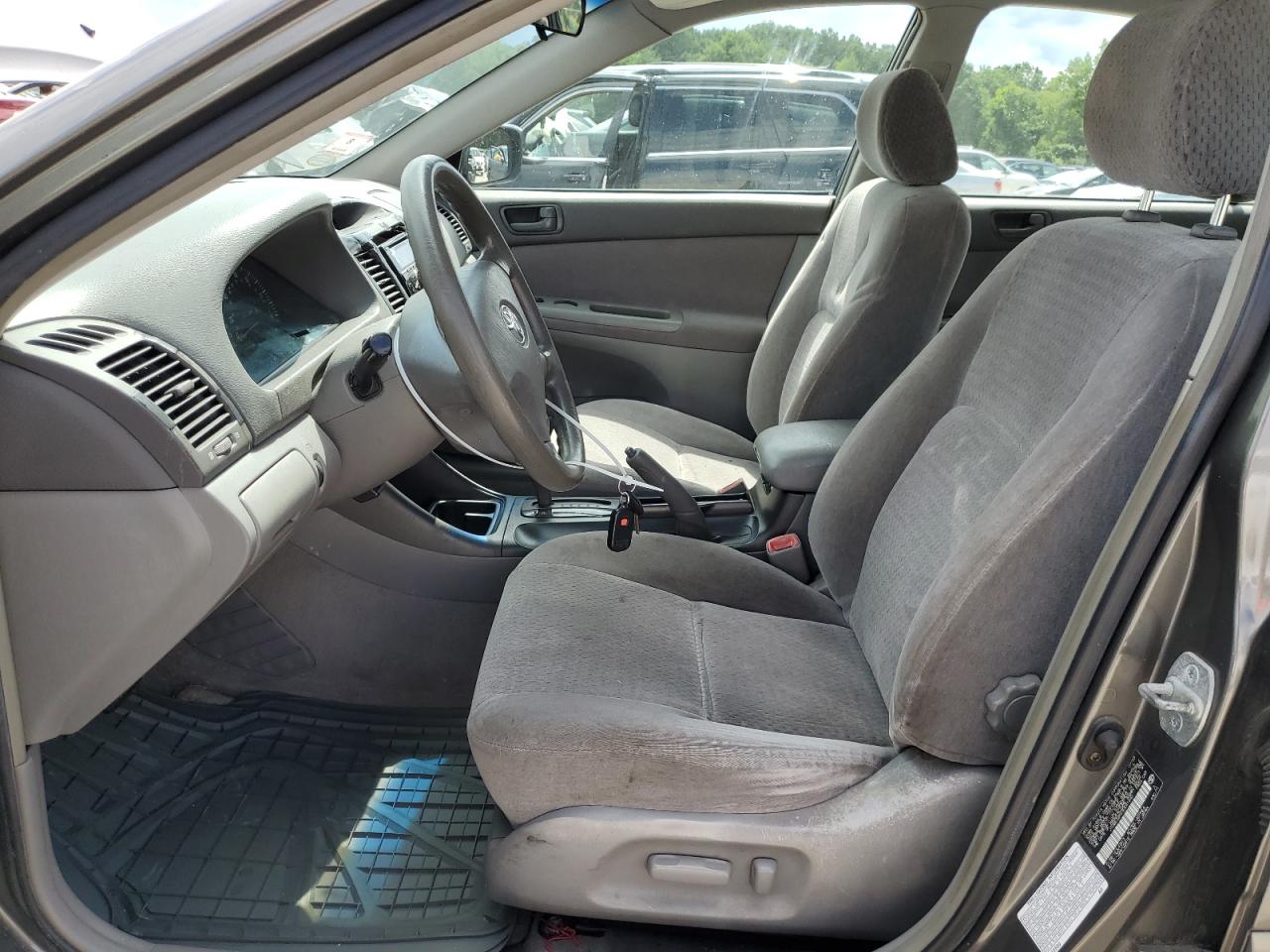 JTDBE32K230241640 2003 Toyota Camry Le