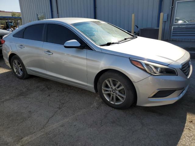 VIN 5NPE24AFXHH470559 2017 Hyundai Sonata, SE no.4