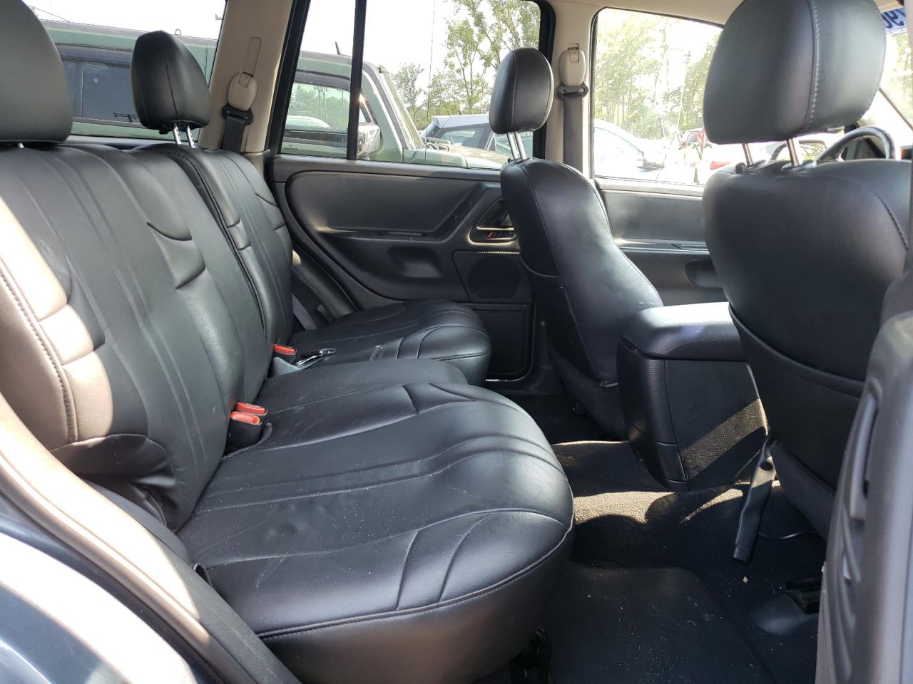 1J4GW48S32C221548 2002 Jeep Grand Cherokee Laredo