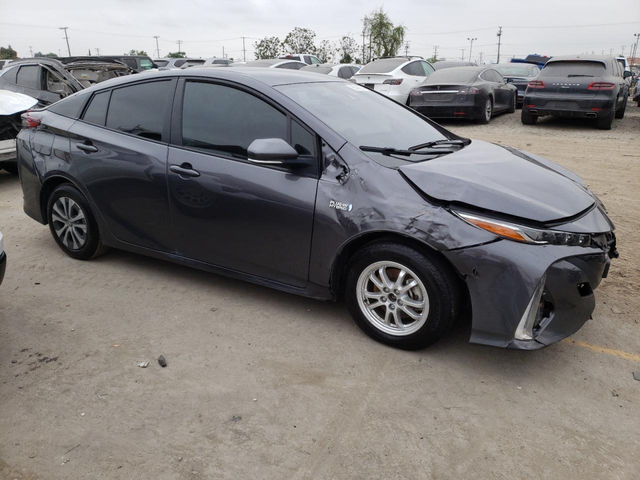 2022 Toyota Prius Prime Le vin: JTDKAMFP0N3228653