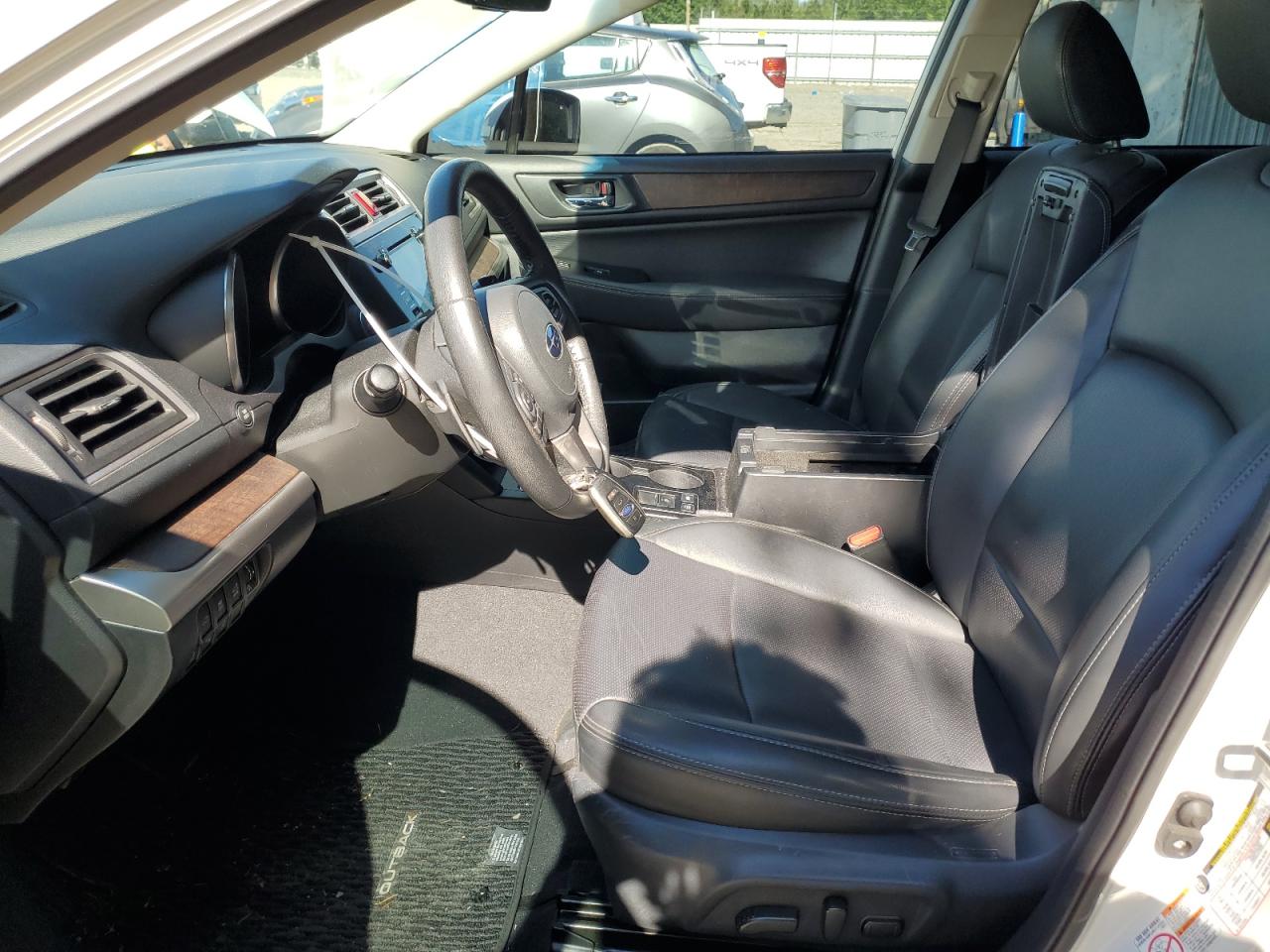 4S4BSANC1H3298768 2017 Subaru Outback 2.5I Limited