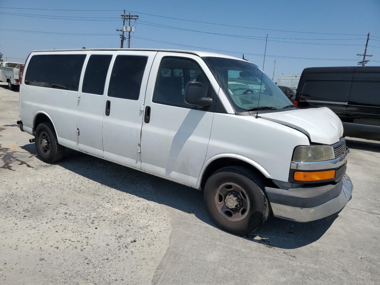 1GAZG1FG3E1160669 2014 Chevrolet Express G3500 Lt