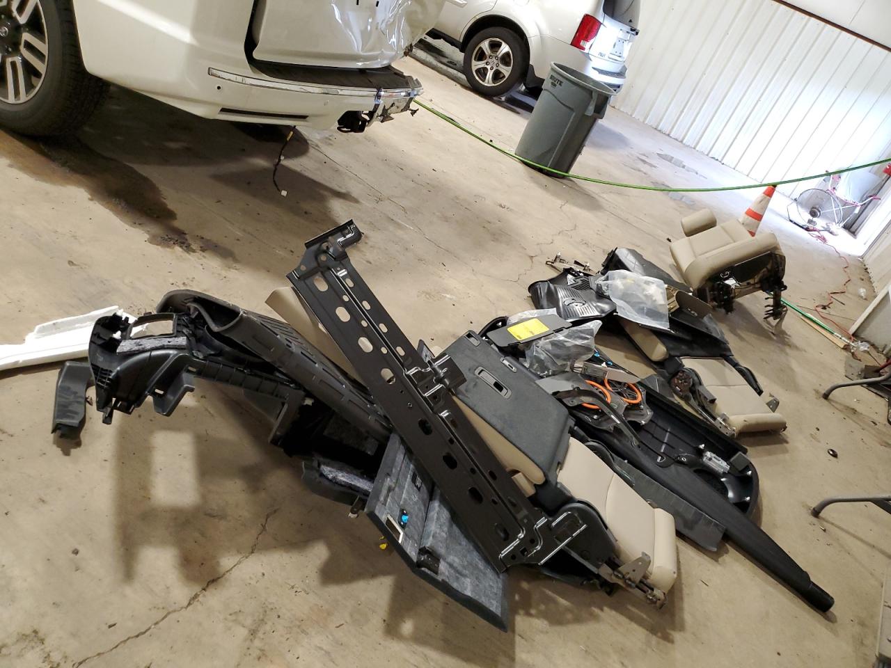 JTEKU5JR3P6128503 2023 Toyota 4Runner Limited