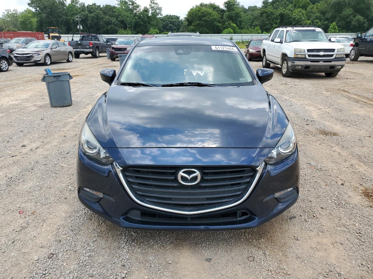 2018 Mazda 3 Sport vin: 3MZBN1U76JM181298