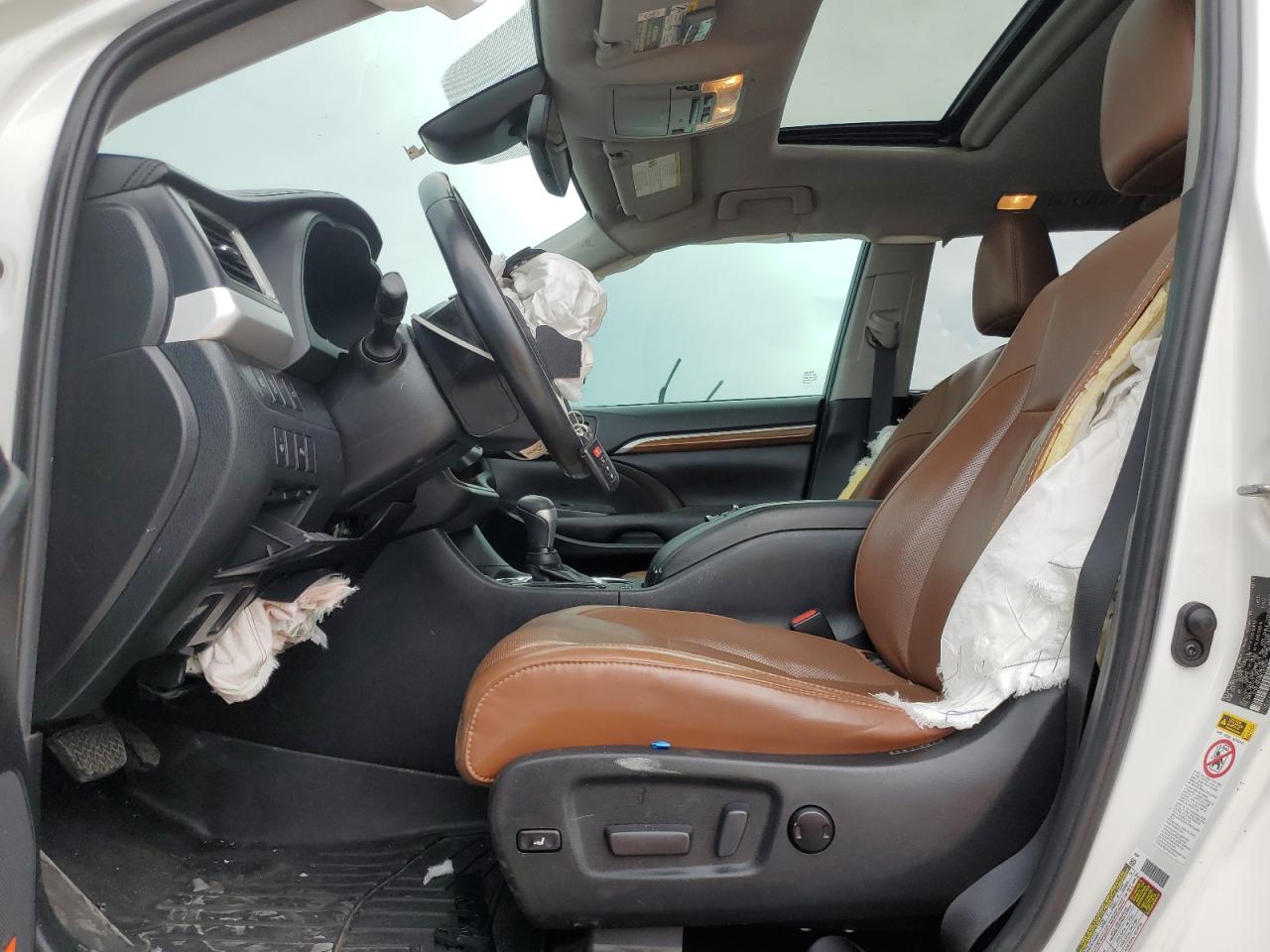 5TDYZRFH8KS320614 2019 Toyota Highlander Limited