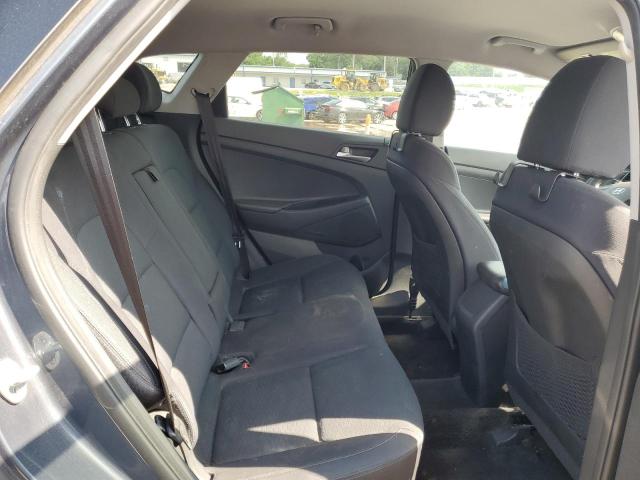 2019 HYUNDAI TUCSON SE KM8J23A42KU884421
