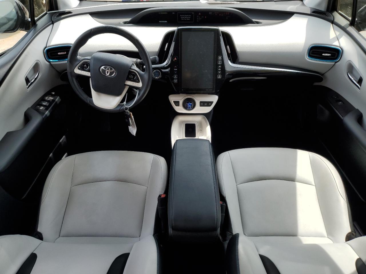 JTDKARFP9J3070689 2018 Toyota Prius Prime