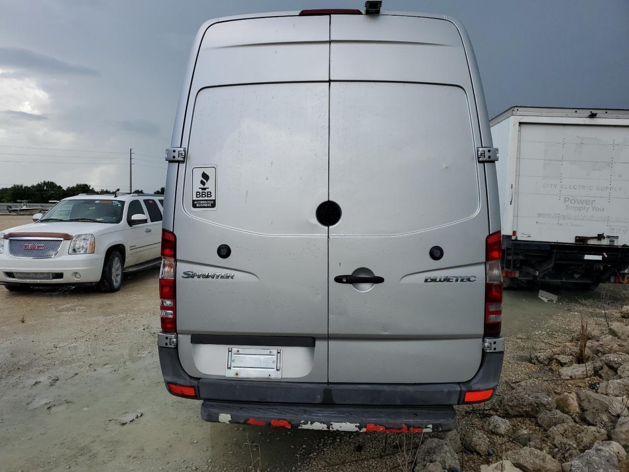 WD3PE8CCXC5707404 2012 Mercedes-Benz Sprinter 2500