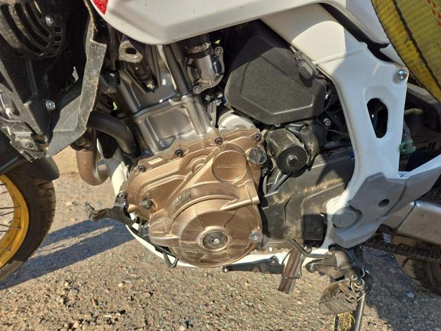 2021 HONDA CRF1100 D4 JH2SD1071MK100092