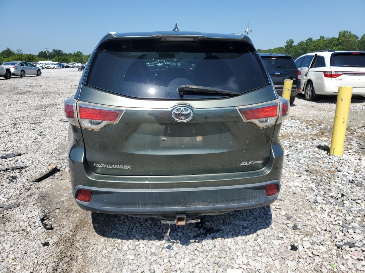 5TDJKRFH1FS135350 2015 Toyota Highlander Xle