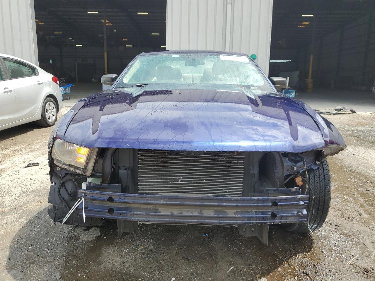 1ZVBP8AM7B5164448 2011 Ford Mustang