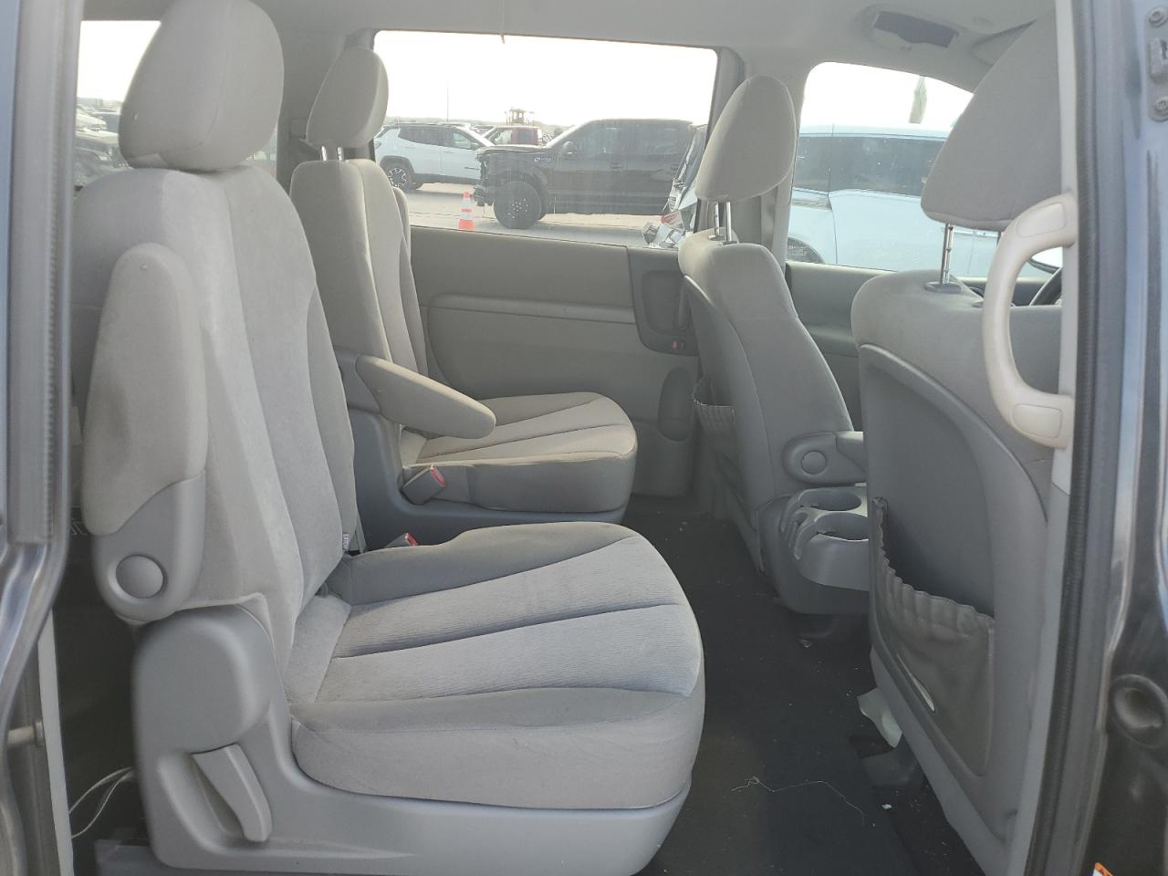 2014 Kia Sedona Lx vin: KNDMG4C78E6573763