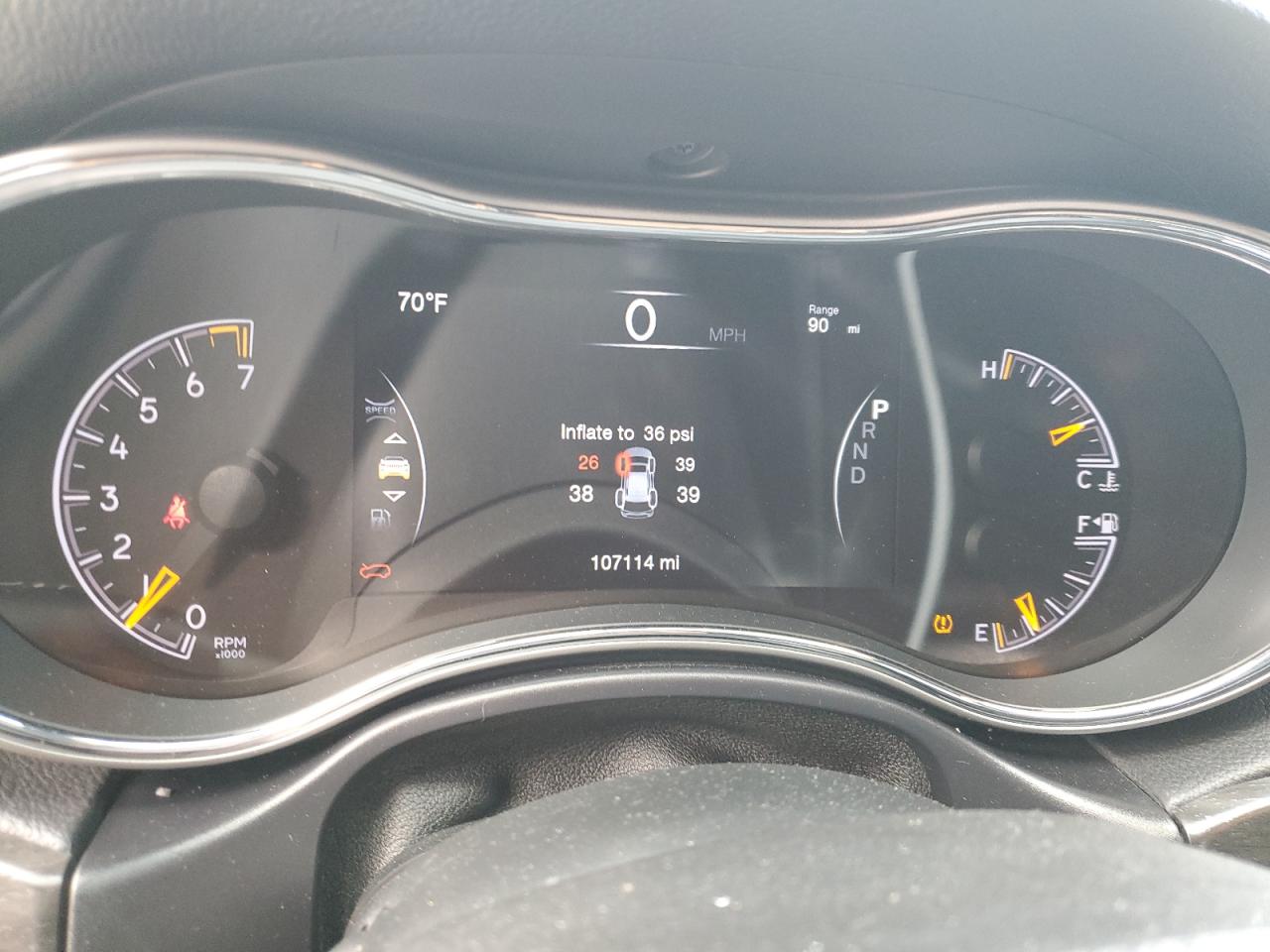 1C4RJFAG9HC925048 2017 Jeep Grand Cherokee Laredo