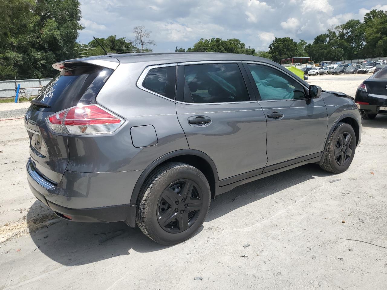 JN8AT2MT1GW025688 2016 Nissan Rogue S