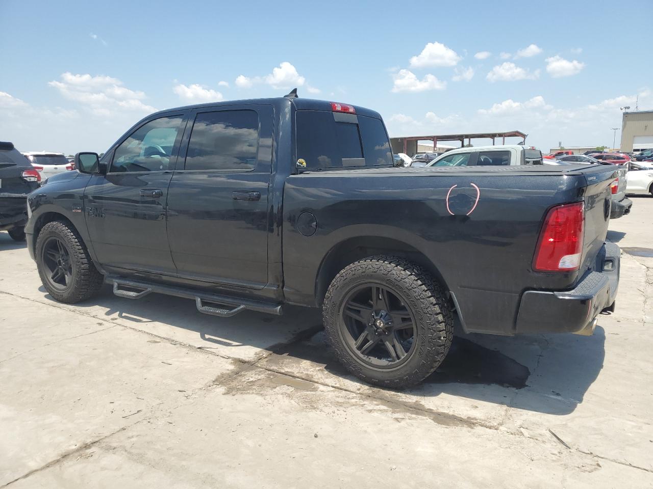 1C6RR6LT2JS132003 2018 Ram 1500 Slt