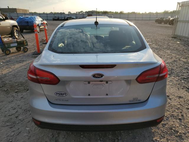 2016 FORD 1310 TRACT 1FADP3F21GL382447