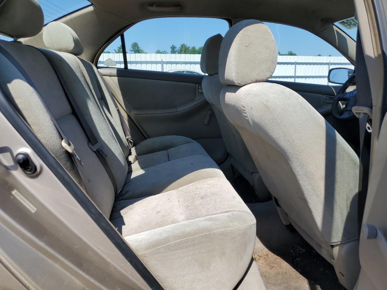 2T1BR32E74C238805 2004 Toyota Corolla Ce