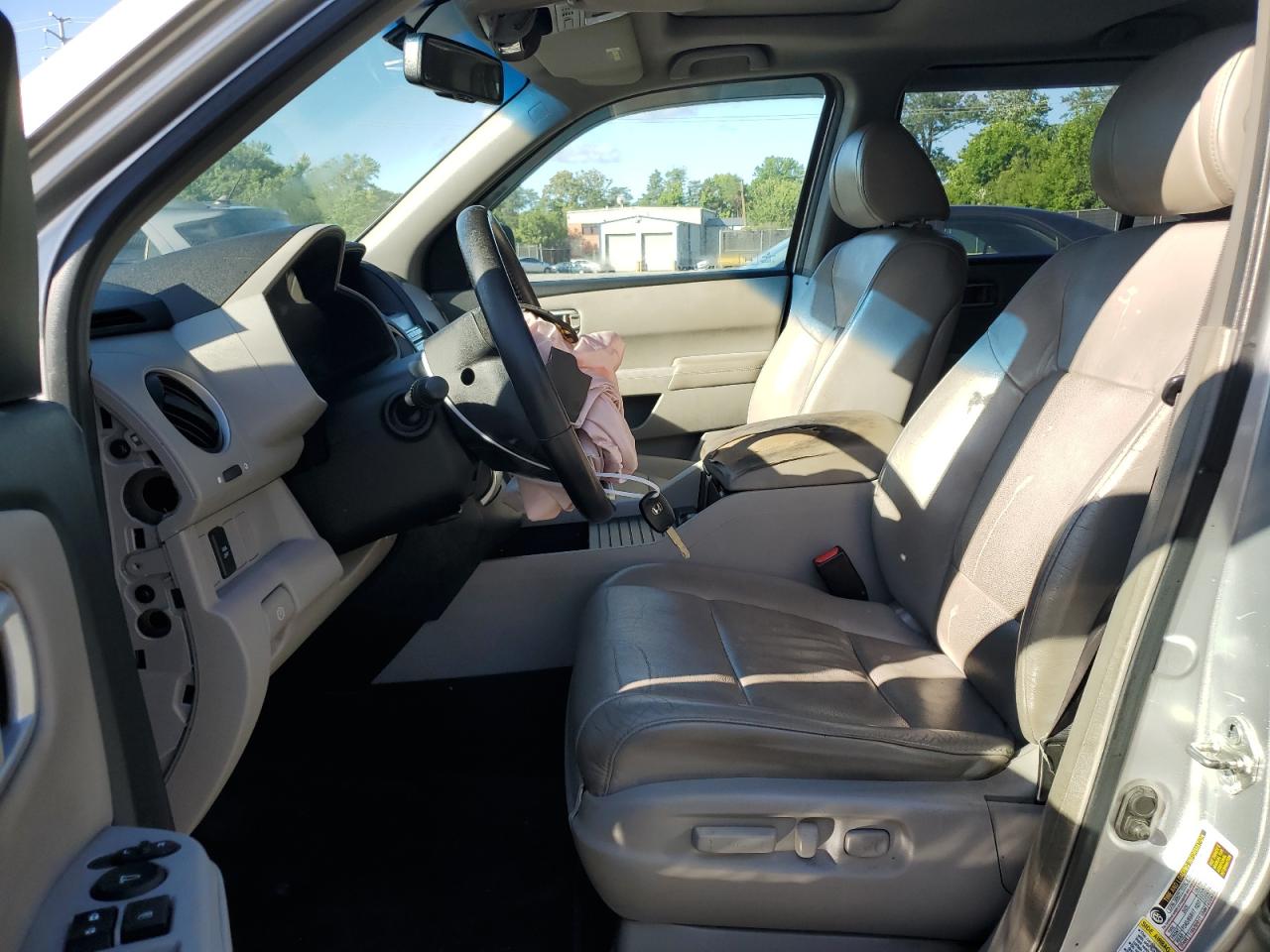 5FNYF4H51BB007049 2011 Honda Pilot Exl