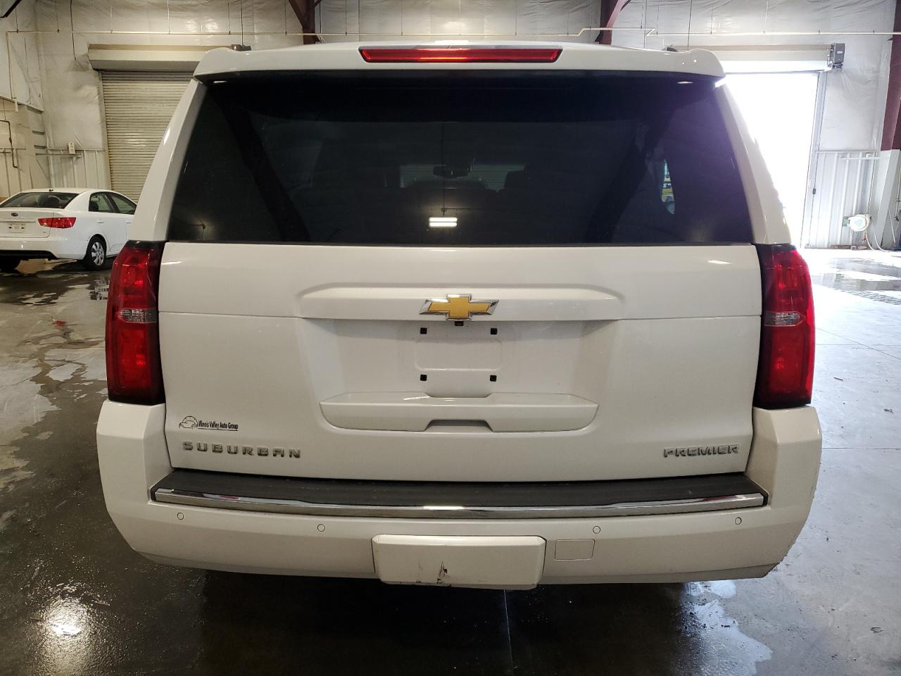 1GNSKJKC7KR109609 2019 Chevrolet Suburban K1500 Premier