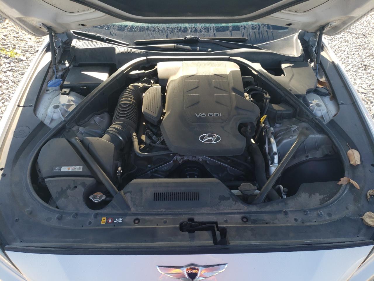 KMHGN4JE5FU058815 2015 Hyundai Genesis 3.8L