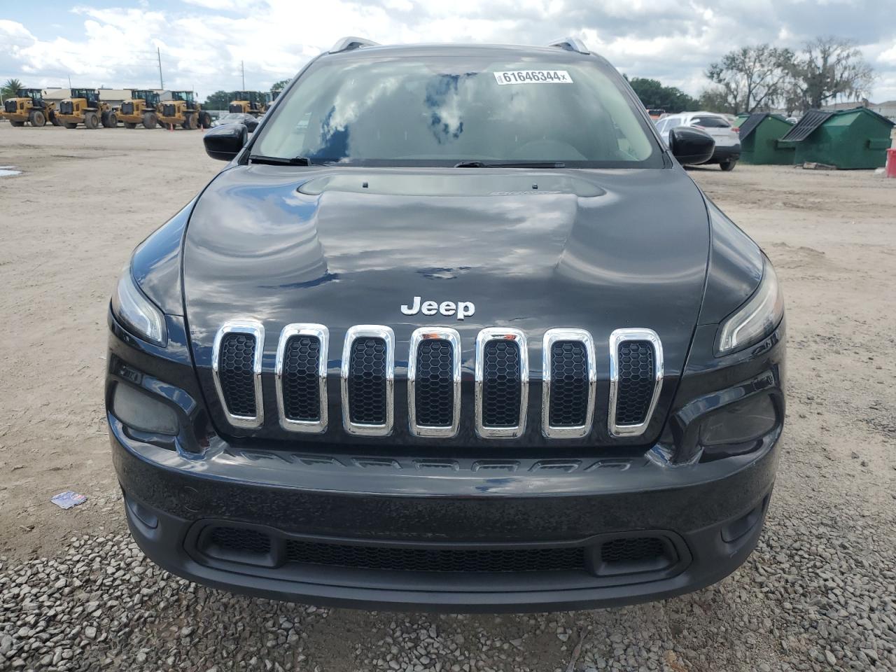 2015 Jeep Cherokee Latitude vin: 1C4PJLCB7FW711470