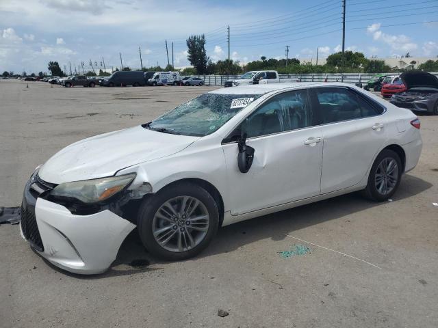 VIN 4T1BF1FK5GU212638 2016 Toyota Camry, LE no.1