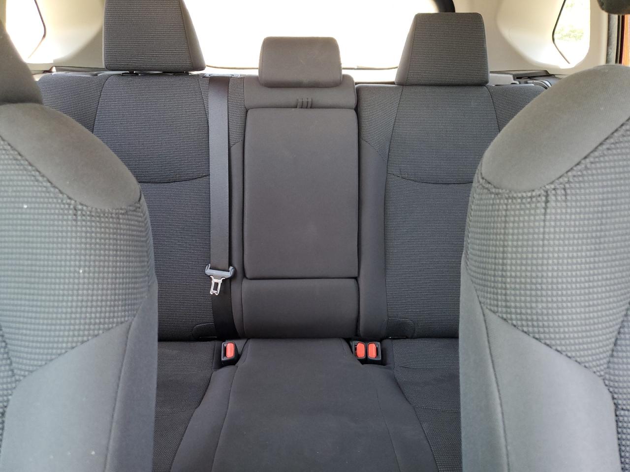 2T3H1RFV9MW154313 2021 Toyota Rav4 Le