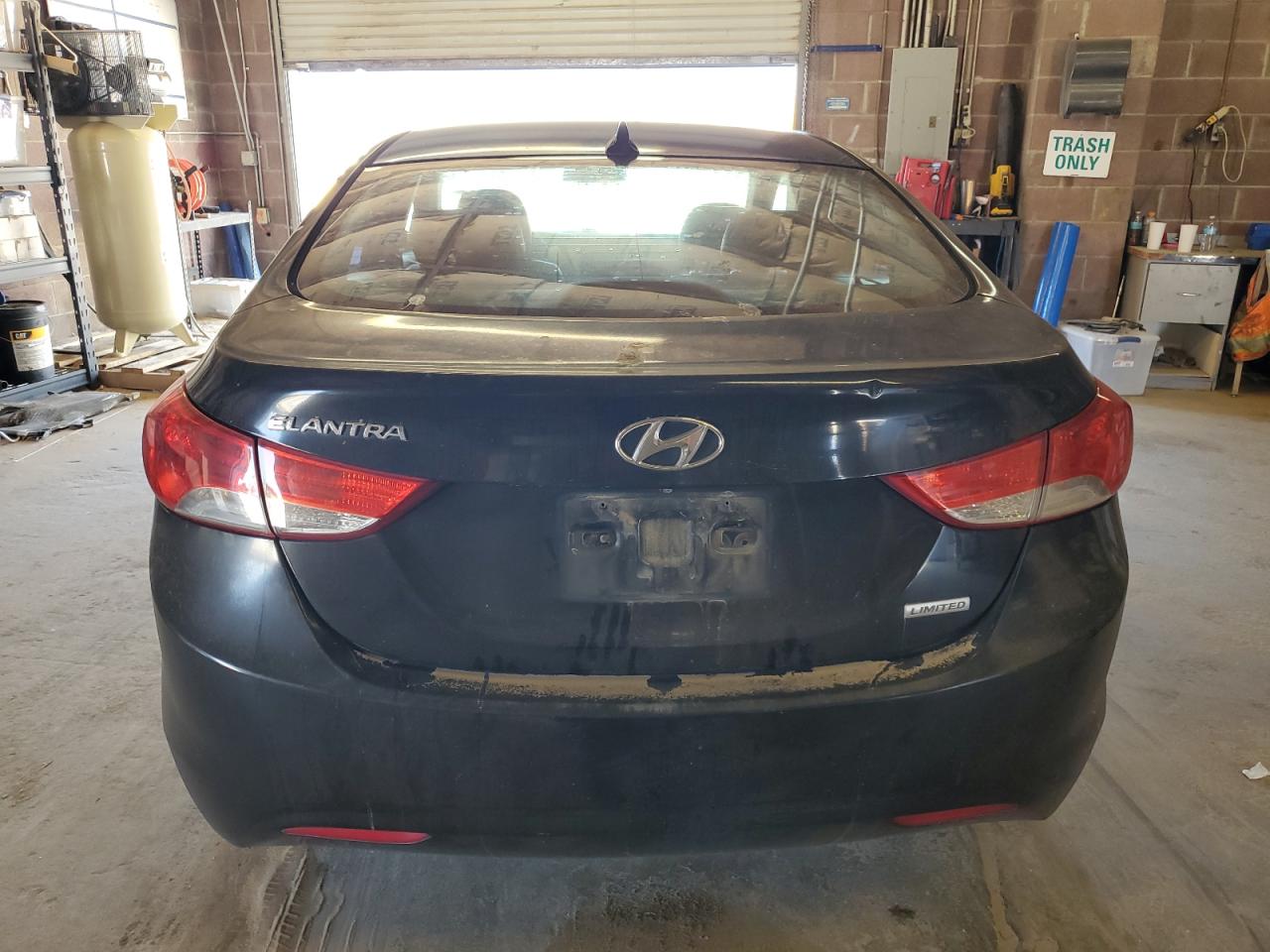 2012 Hyundai Elantra Gls vin: KMHDH4AE9CU213680