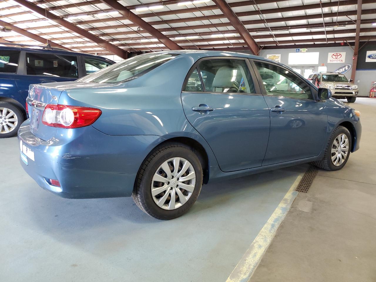 2013 Toyota Corolla Base vin: 5YFBU4EE1DP122886