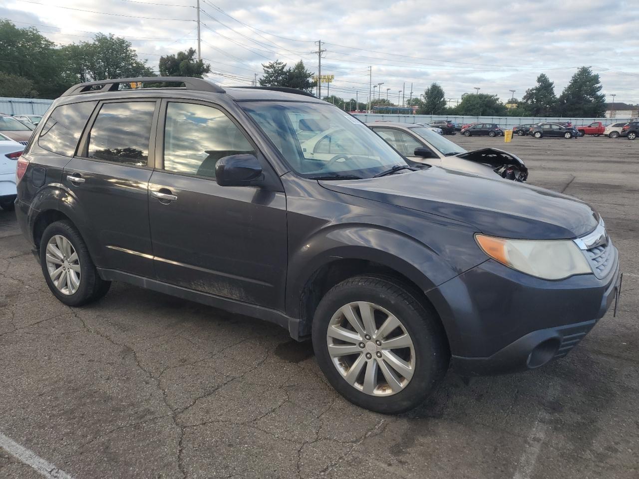 2012 Subaru Forester Limited vin: JF2SHAECXCH400116