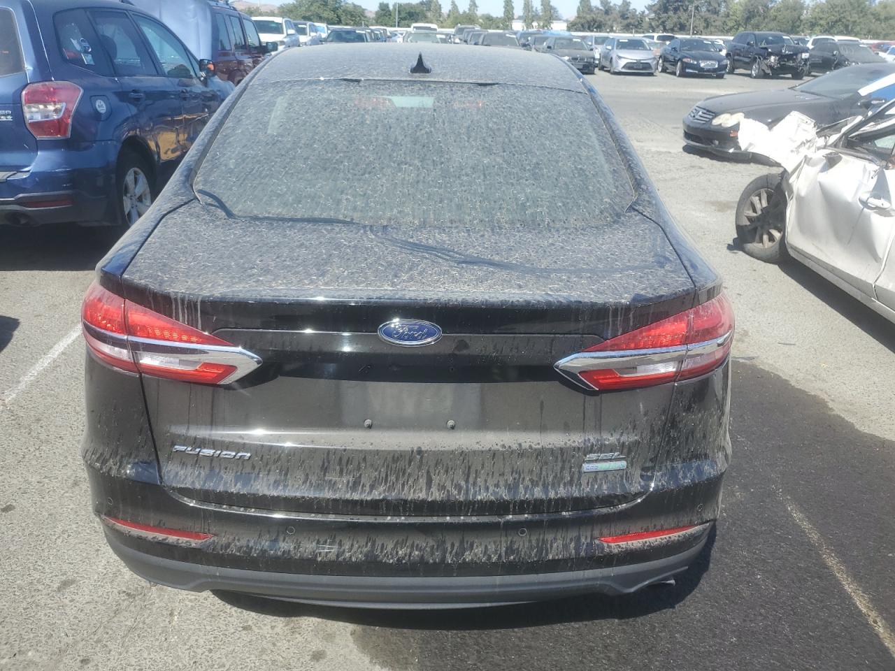 3FA6P0CD5LR152323 2020 Ford Fusion Sel