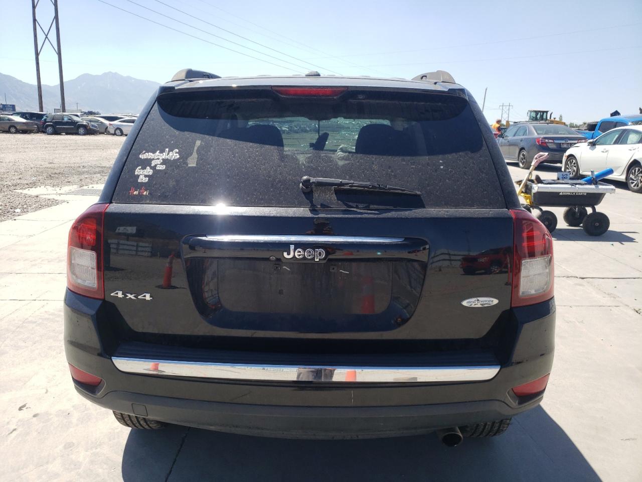 1C4NJDEB1GD697332 2016 Jeep Compass Latitude