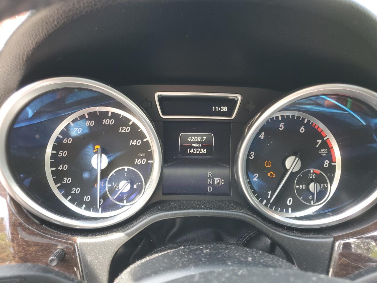 4JGDA5HB6FA616074 2015 Mercedes-Benz Ml 350 4Matic