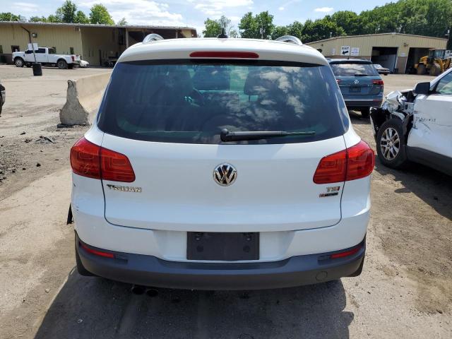 2017 Volkswagen Tiguan Wolfsburg VIN: WVGSV7AX4HW505817 Lot: 61229154