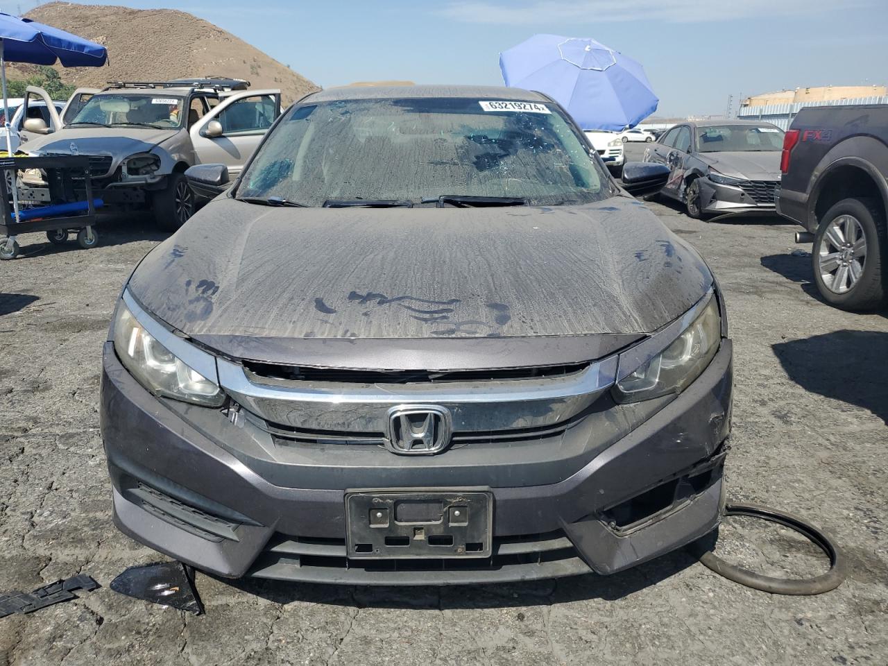 2018 Honda Civic Lx vin: 2HGFC2F5XJH596040